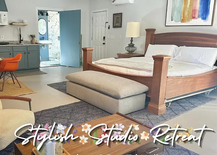 Modern Studio Retreat Stylish & Spacious #Mr