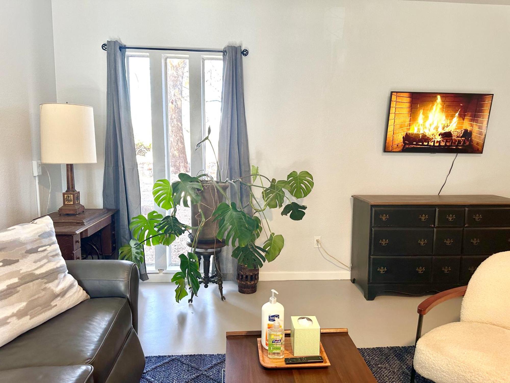 Modern Retreat Stylish & Spacious #mr * Oklahoma City
